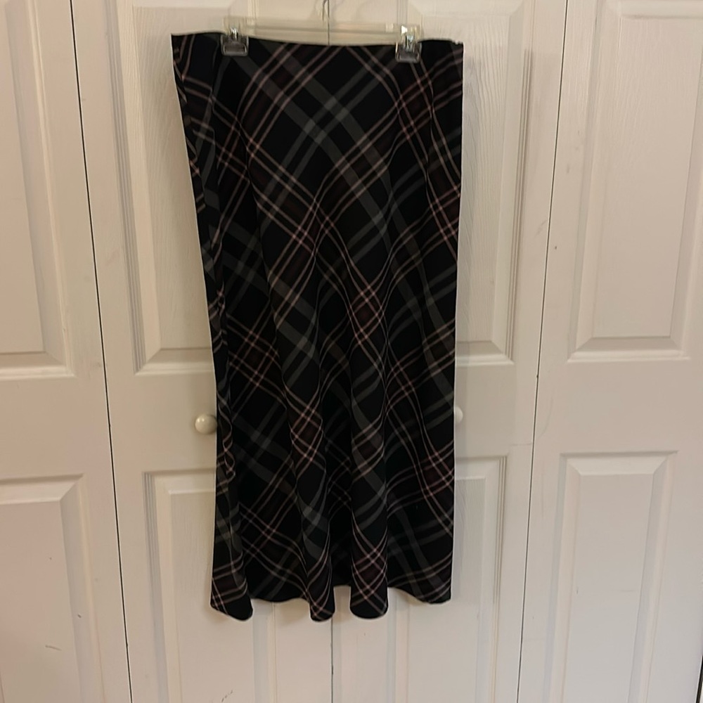 Woman skirt